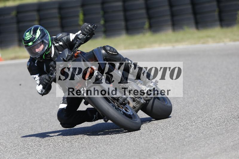 Archiv-2025/49 26.08.2025 Cornu Master School ADR/rot-rouge/38